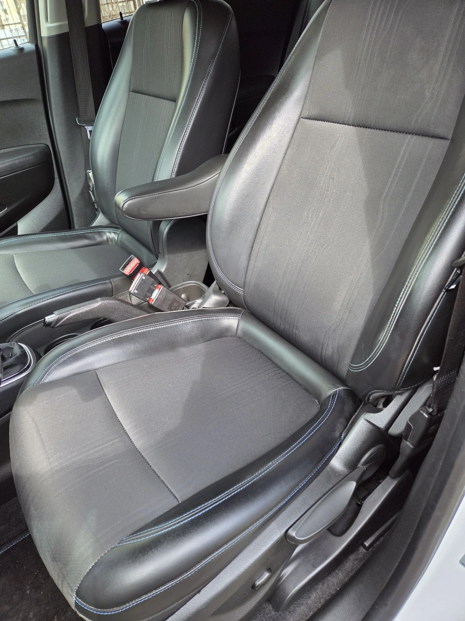 Chevrolet Trax 1.7 cdti 131 k.s, снимка 8 - Автомобили и джипове - 53906255