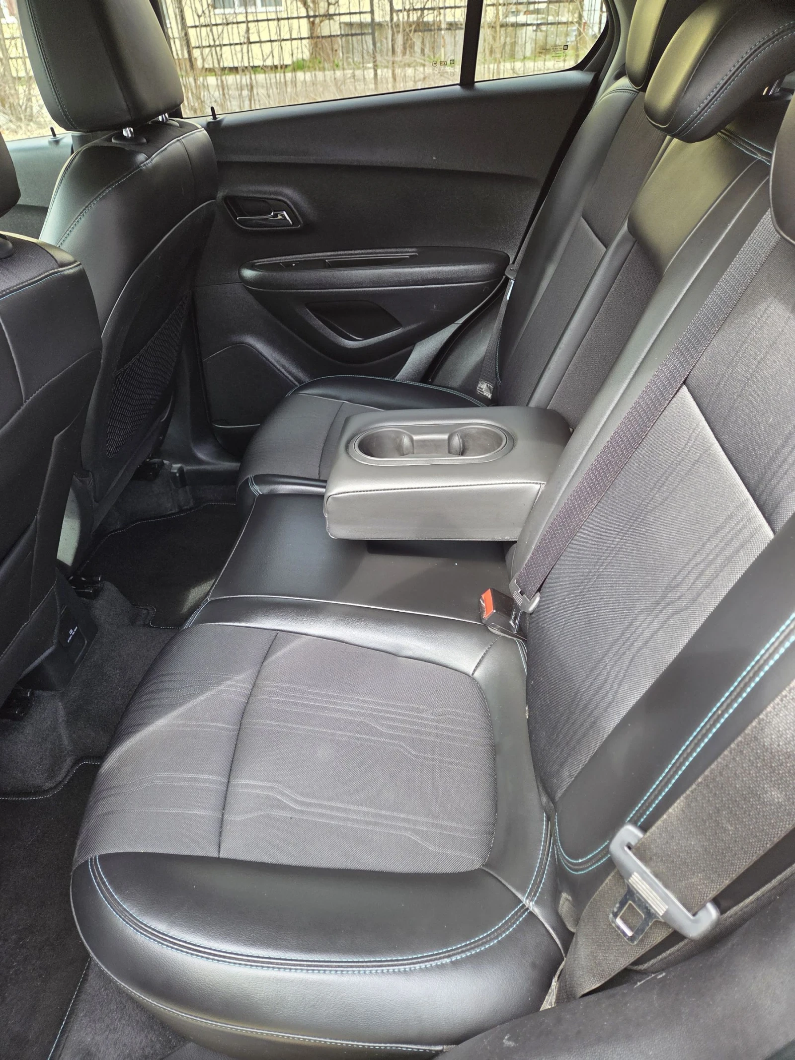 Chevrolet Trax 1.7 cdti 131 k.s, снимка 12 - Автомобили и джипове - 53906255