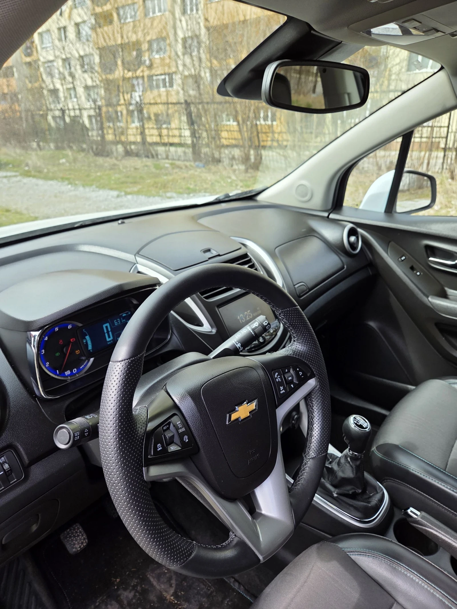 Chevrolet Trax 1.7 cdti 131 k.s, снимка 6 - Автомобили и джипове - 53906255