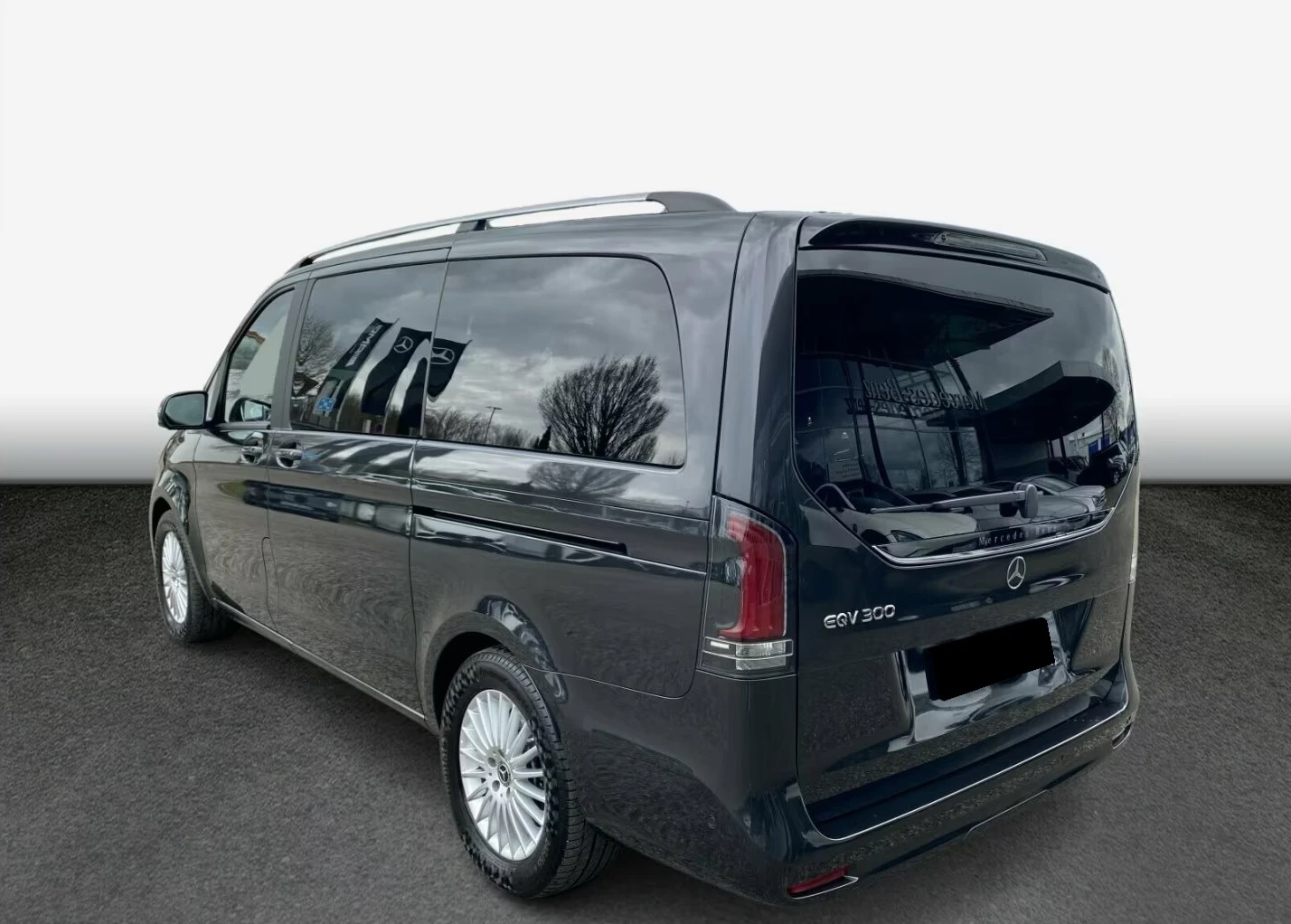 Mercedes-Benz EQV 300 LONG 360-CAMERA LED PANORAMA , снимка 4 - Автомобили и джипове - 54220323