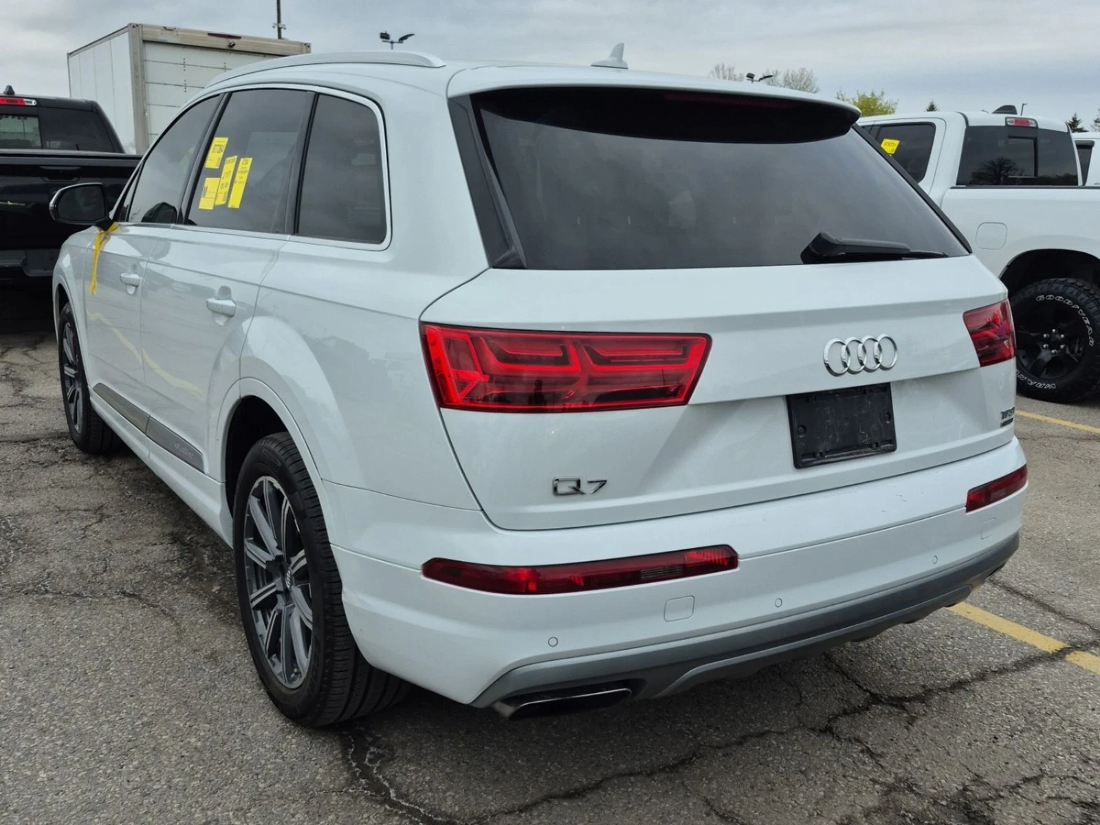 Audi Q7 DISTRONIC* 360* М.ТОЧКА* ОБДУХ* , снимка 4 - Автомобили и джипове - 54460093