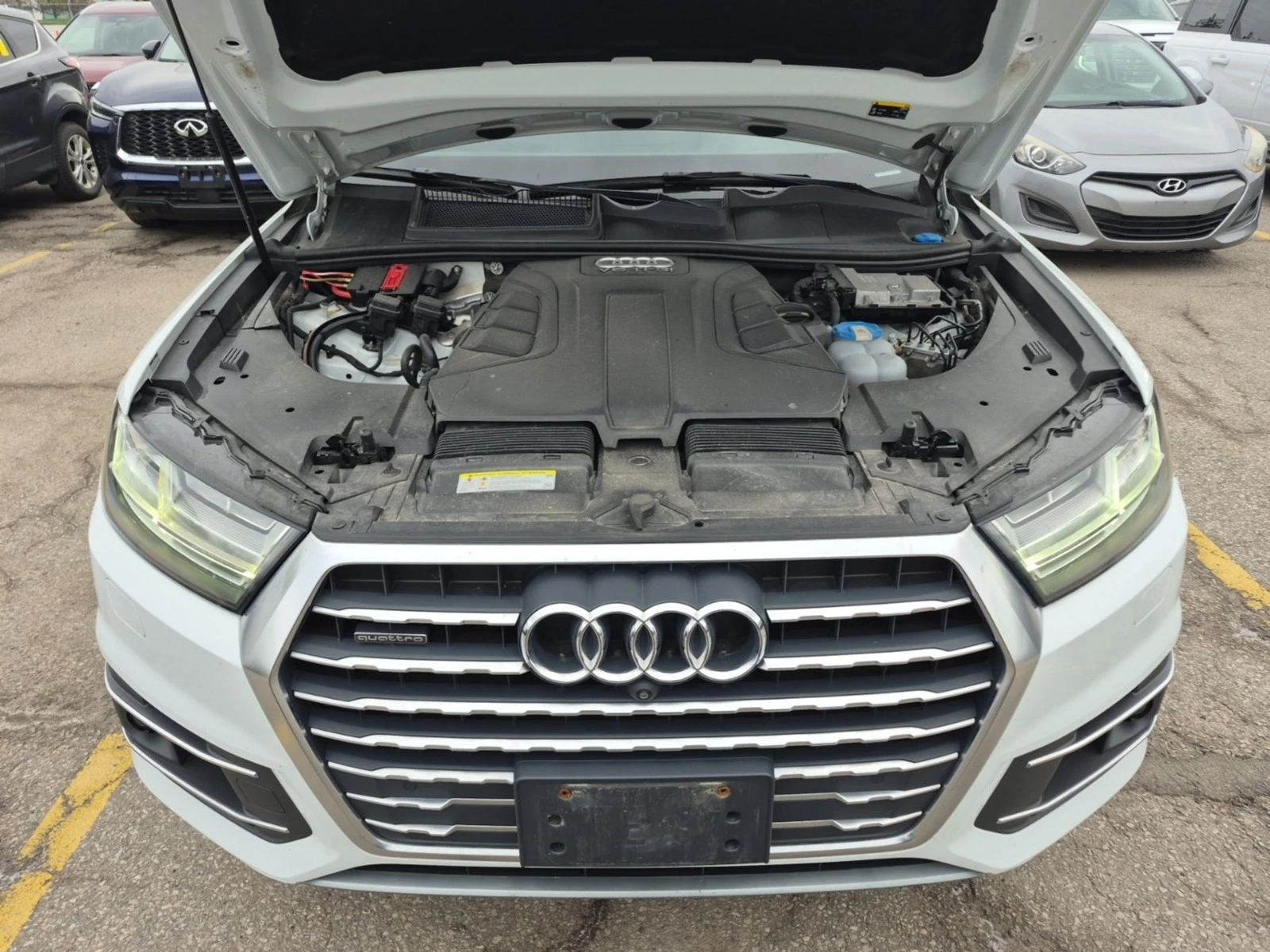 Audi Q7 DISTRONIC* 360* М.ТОЧКА* ОБДУХ* , снимка 5 - Автомобили и джипове - 54460093