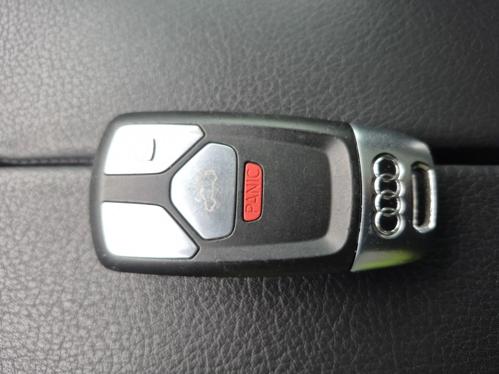 Audi Q7 DISTRONIC* 360* М.ТОЧКА* ОБДУХ* , снимка 11 - Автомобили и джипове - 54460093