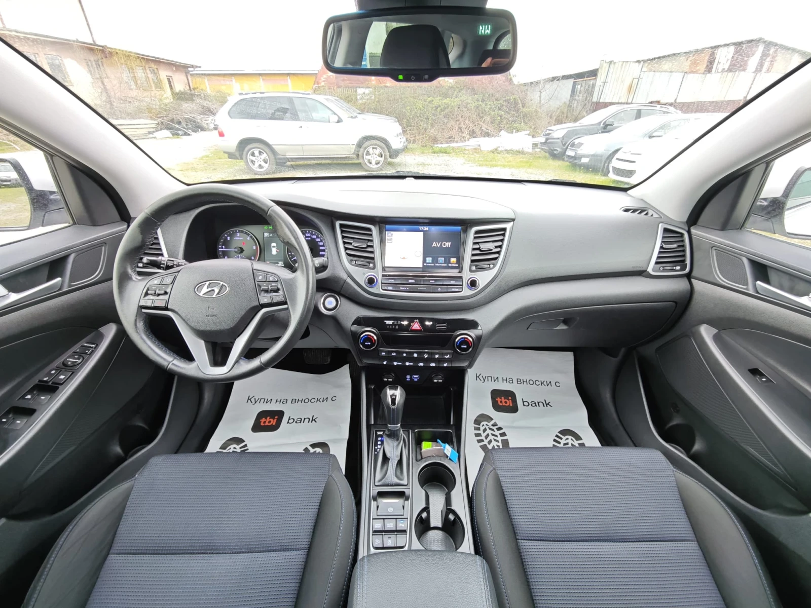 Hyundai Tucson 1.7CRDi, снимка 5 - Автомобили и джипове - 55358434