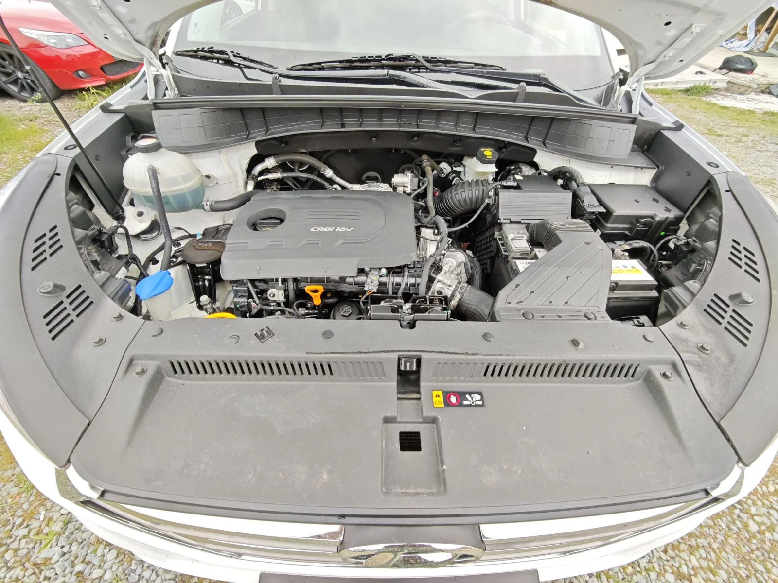 Hyundai Tucson 1.7CRDi, снимка 17 - Автомобили и джипове - 55358434