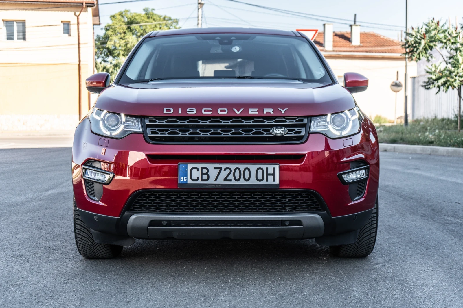 Land Rover Discovery Sport Перфектен, снимка 3 - Автомобили и джипове - 55467464