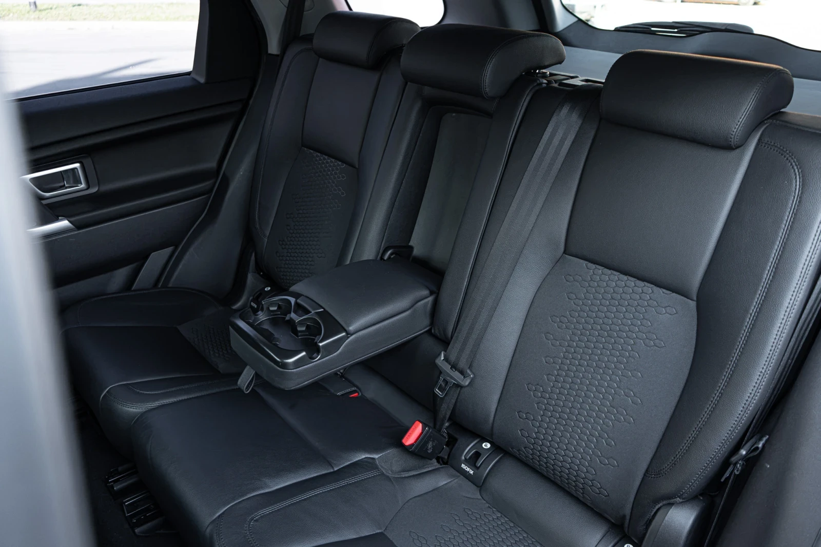 Land Rover Discovery Sport Перфектен, снимка 14 - Автомобили и джипове - 55467464