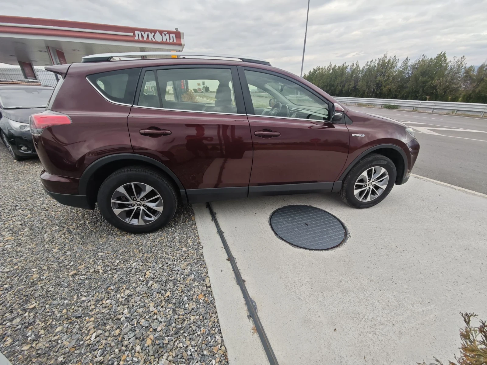 Toyota Rav4 Hybrid full history  | Mobile.bg � ����������� 5