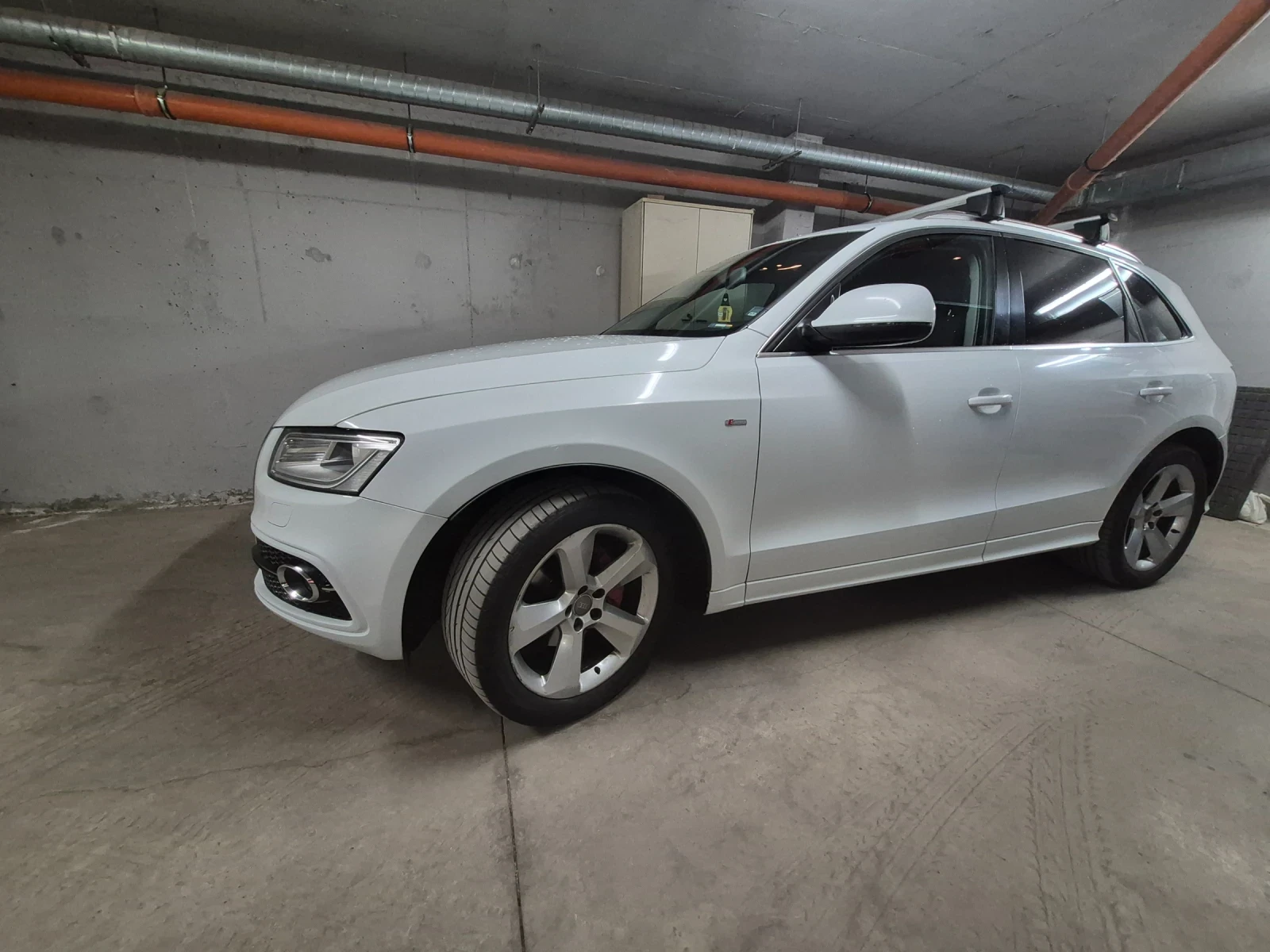 Audi Q5, снимка 5 - Автомобили и джипове - 56443574