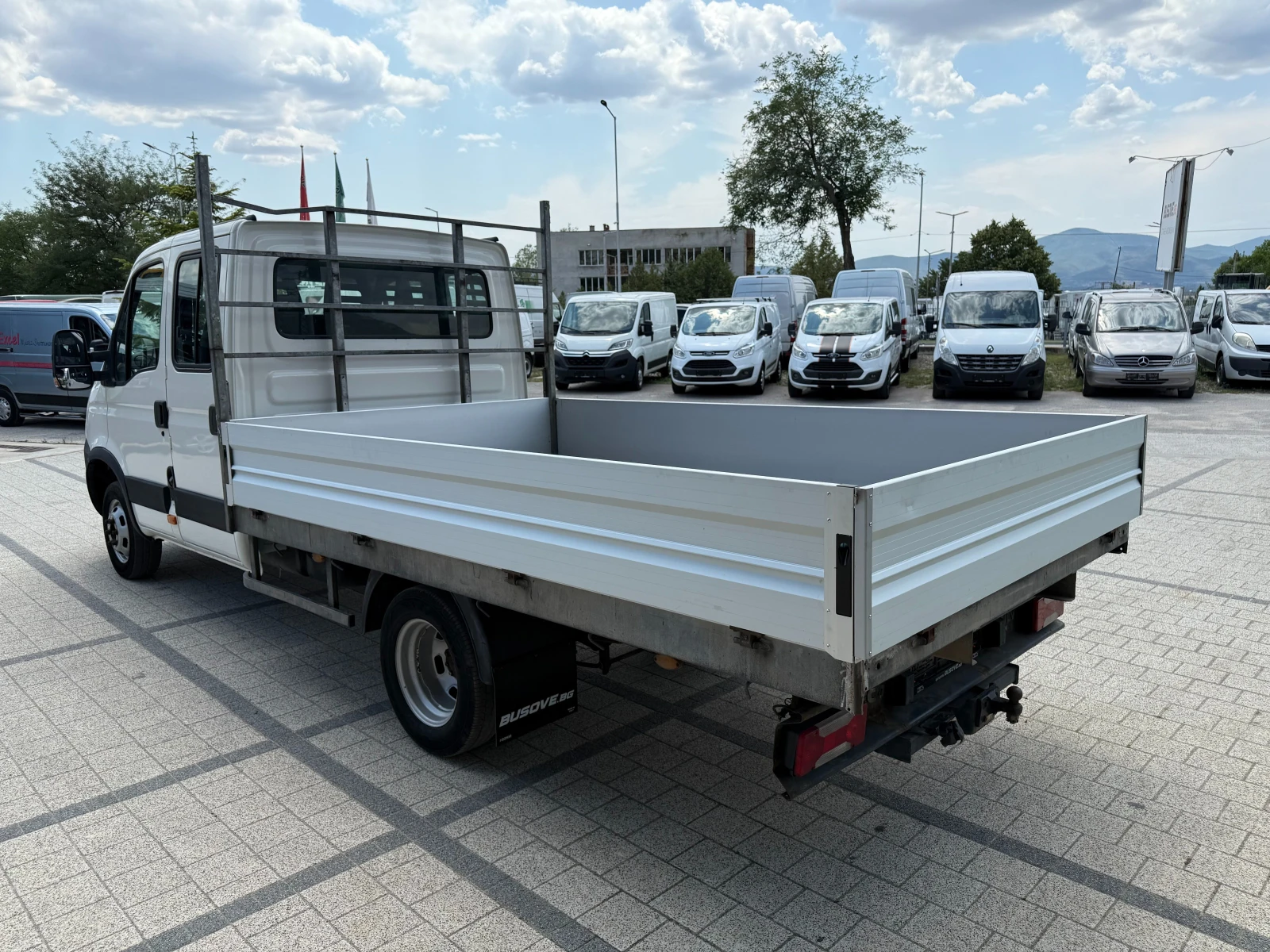 Iveco Daily 40C15 до 3.5т. 3.50м. Клима 7-местен - 2 броя  - изображение 6