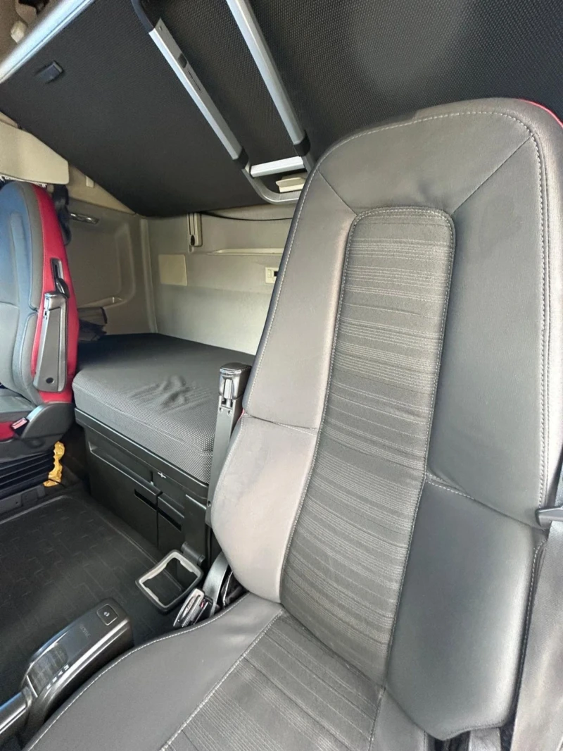 Volvo Fh Стандарт , снимка 9 - Камиони - 52442293