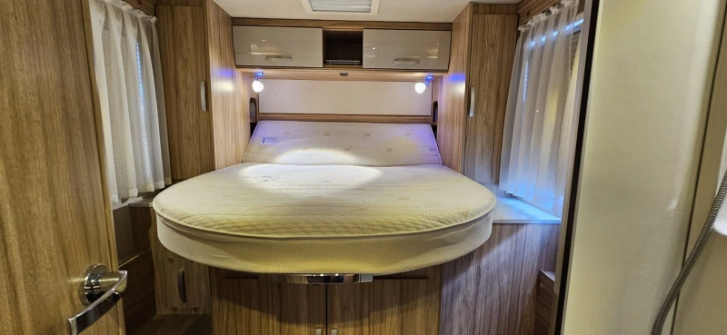 Кемпер HYMER / ERIBA BMC I  698, снимка 9 - Каравани и кемпери - 50331681