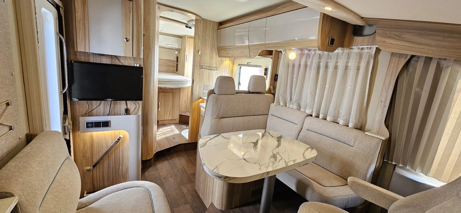 Кемпер HYMER / ERIBA BMC I  698 - изображение 7