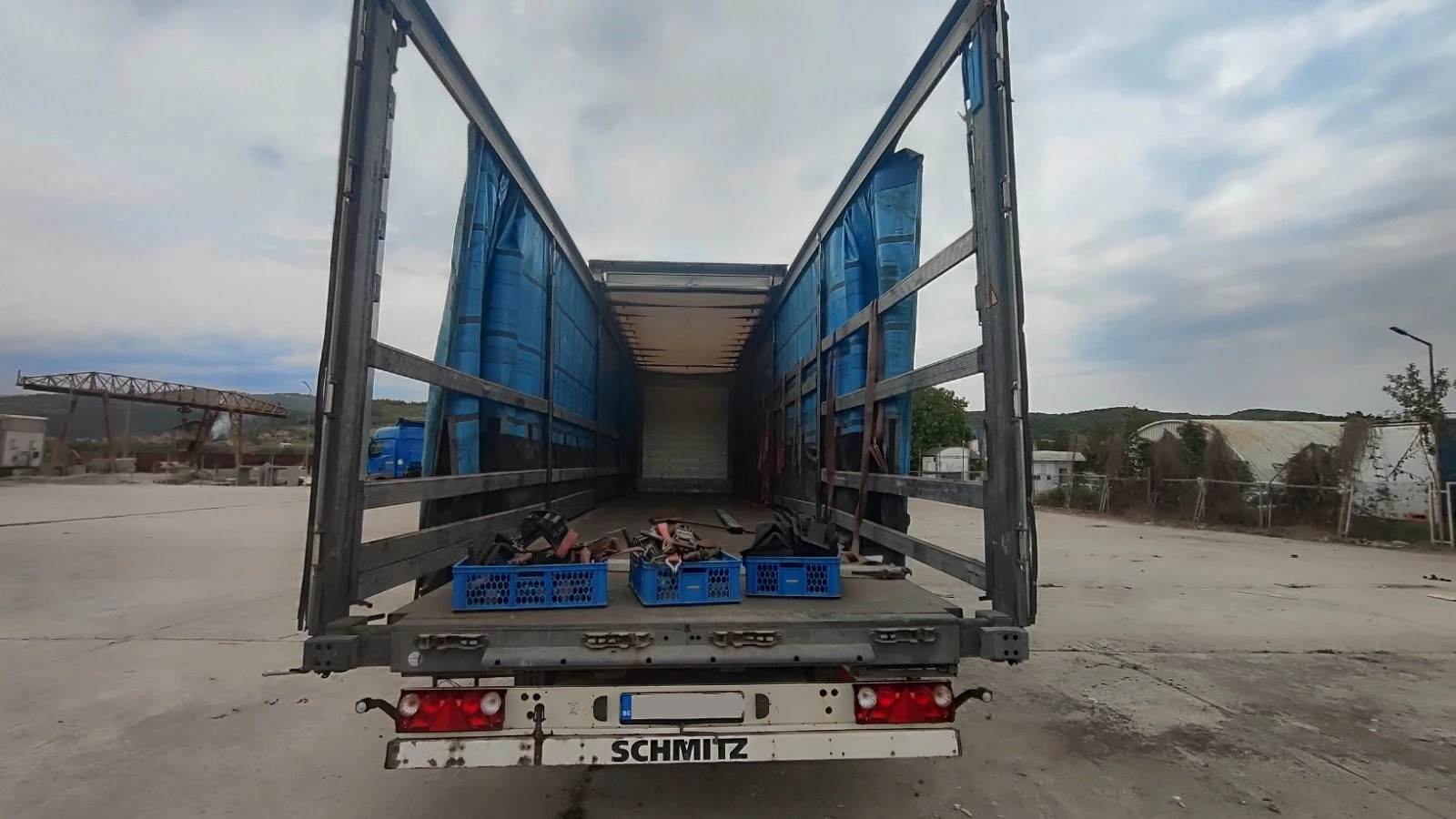 Полуремарке Schmitz CЦС 24Л, снимка 8 - Ремаркета - 54606927
