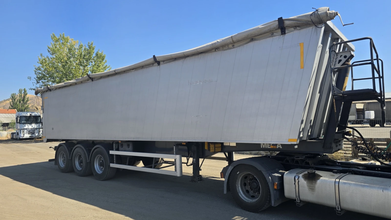 Полуремарке Mega MNL, снимка 2 - Ремаркета - 55740098