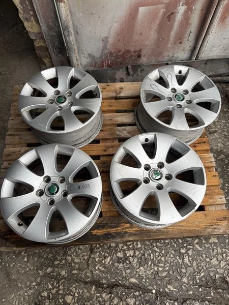 Алуминиеви джанти Skoda 7.0" x 16" 5x112 ET45 3T06