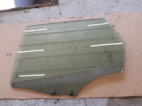 Стъкло задно ляво пежо 407 комби к