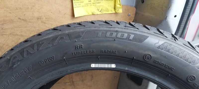 Гуми Летни 225/45R17, снимка 7 - Гуми и джанти - 32567728