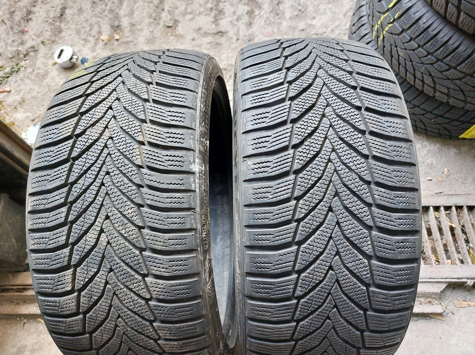 ���� 235/35R19 | Mobile.bg � ����������� 1