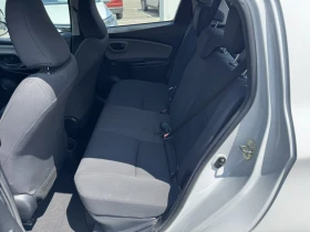 Toyota Yaris 1.5HYBRID, снимка 12