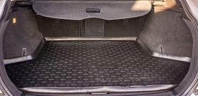 Toyota Avensis  Перфектна, снимка 14