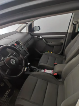VW Touran 20 FSI, снимка 2