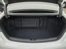 Hyundai Sonata 2.0 - САМО 30% АВАНС, снимка 10