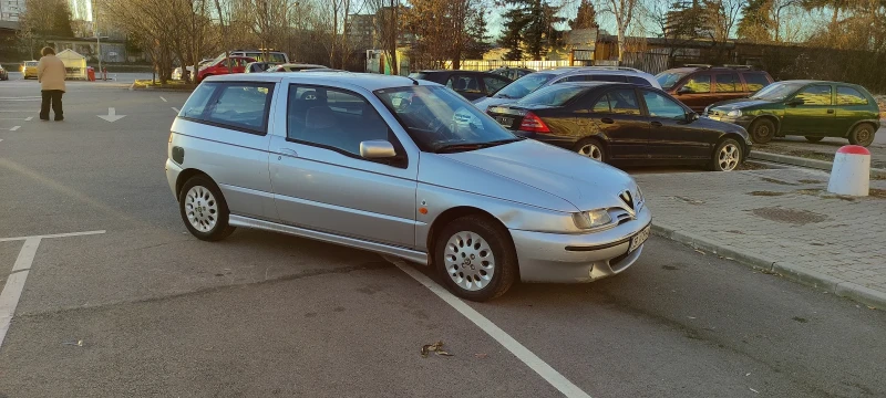 Alfa Romeo 145 1.6Twin Spark, снимка 1 - Автомобили и джипове - 48385894