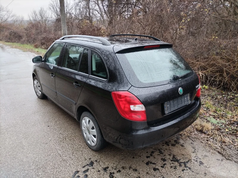 Skoda Fabia, снимка 8 - Автомобили и джипове - 48506820