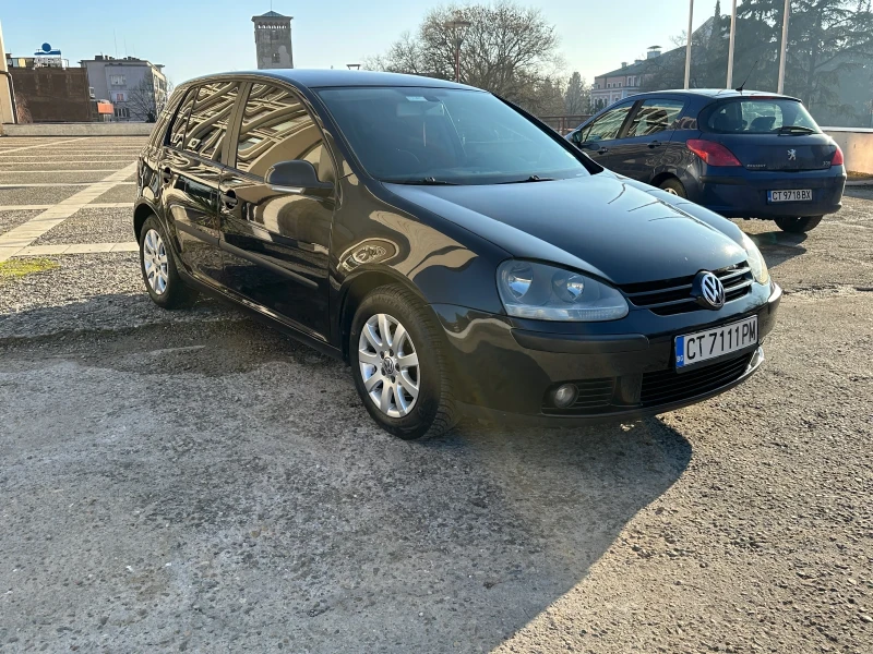 VW Golf 1.9Tdi 105к.с., снимка 5 - Автомобили и джипове - 48729397