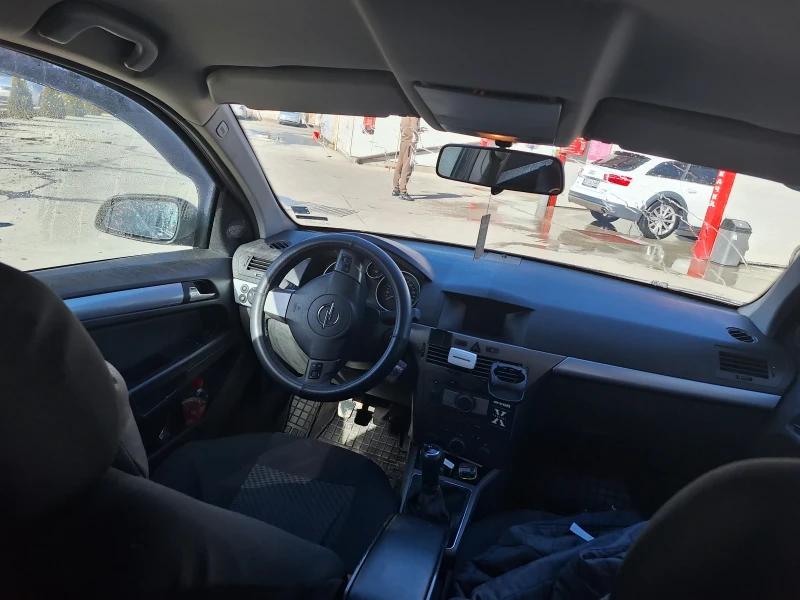 Opel Astra 1.9, снимка 6 - Автомобили и джипове - 49398778