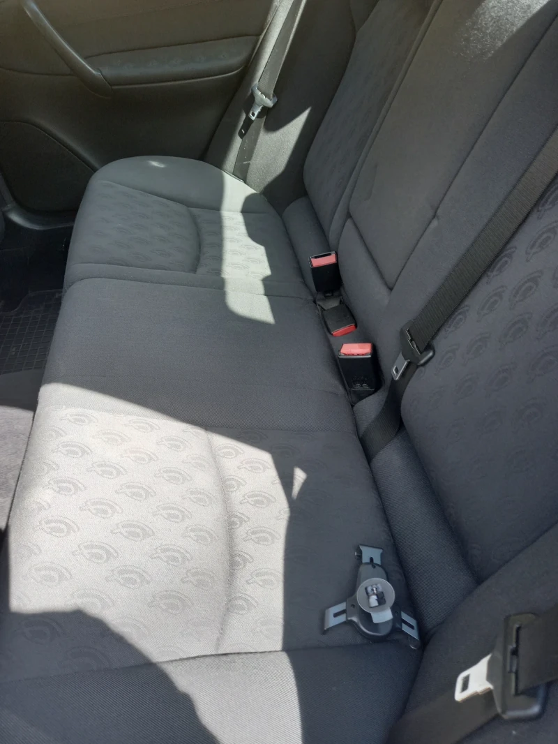 Mercedes-Benz C 200 C200 cdi, снимка 10 - Автомобили и джипове - 53095062