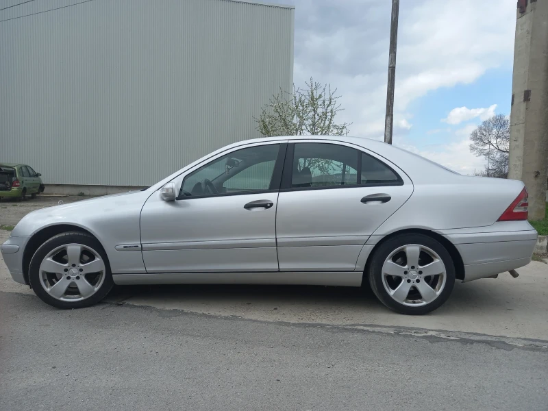 Mercedes-Benz C 200 C200 cdi, снимка 4 - Автомобили и джипове - 53095062