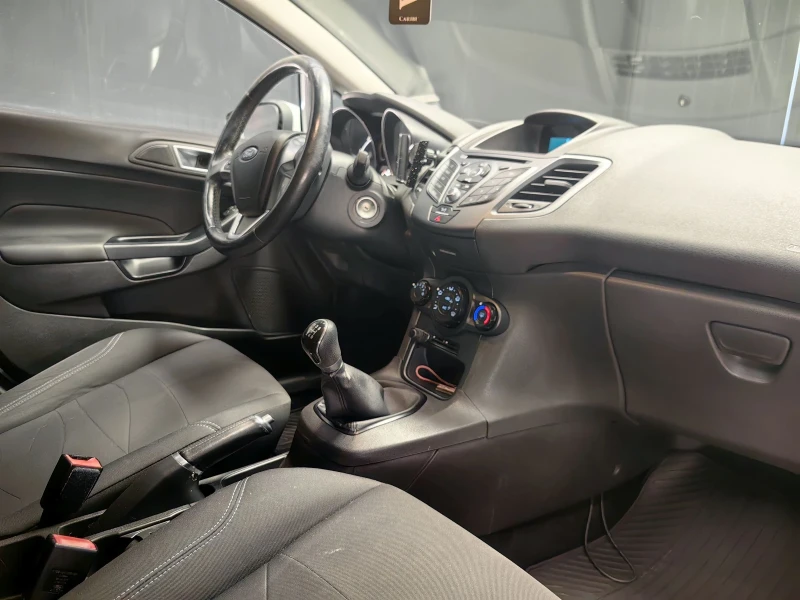 Ford Fiesta 1.5TDCI* 113000КМ* РЕГ* FULL HISTORY* КЛИМА* МУЛТИ, снимка 5 - Автомобили и джипове - 51799317