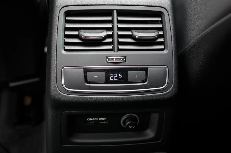 Audi A4 40 TDI, снимка 15 - Автомобили и джипове - 52181769