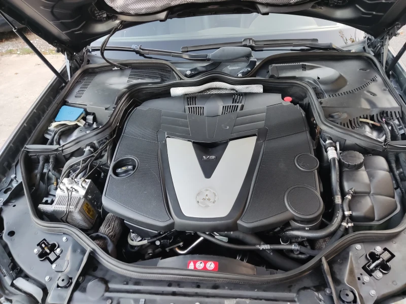 Mercedes-Benz E 320 Elegance , снимка 12 - Автомобили и джипове - 52258325