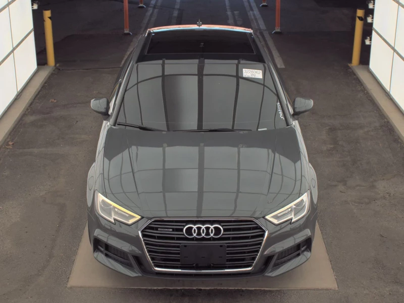 Audi A3 Quattro* Premium Plus, снимка 2 - Автомобили и джипове - 53233044