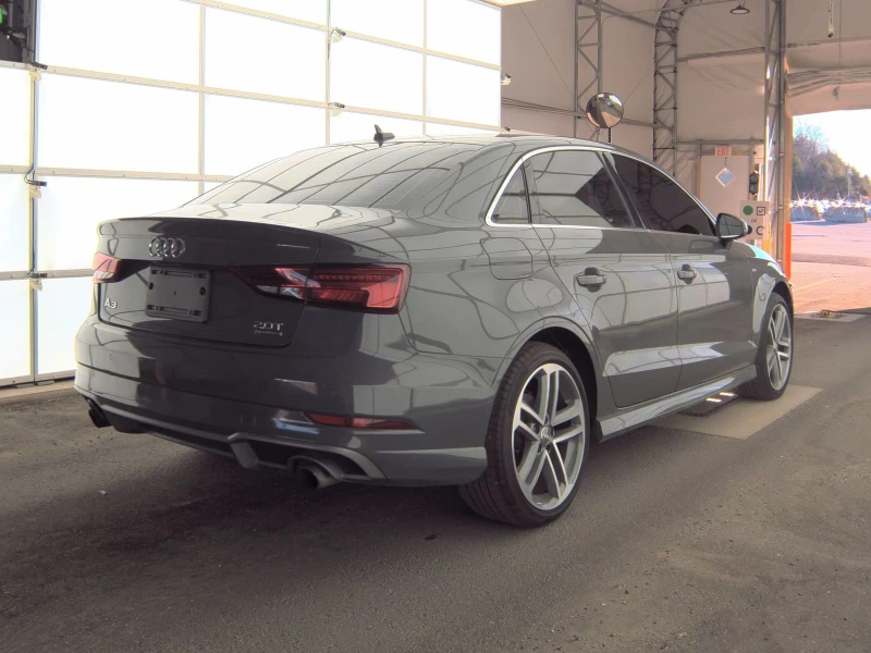 Audi A3 Quattro* Premium Plus, снимка 4 - Автомобили и джипове - 53233044