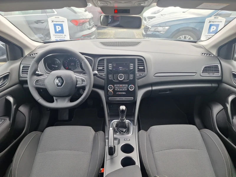 Renault Megane Sedan 1.5dCi 90к.с., снимка 8 - Автомобили и джипове - 53285385