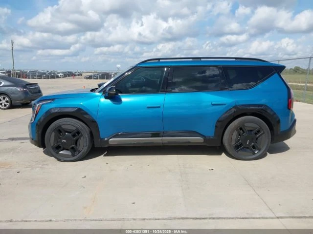 Kia EV9 GT-Line - изображение 8