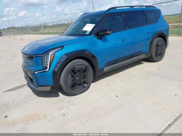 Kia EV9 GT-Line - изображение 2