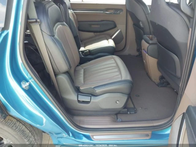 Kia EV9 GT-Line, снимка 11 - Автомобили и джипове - 53779928