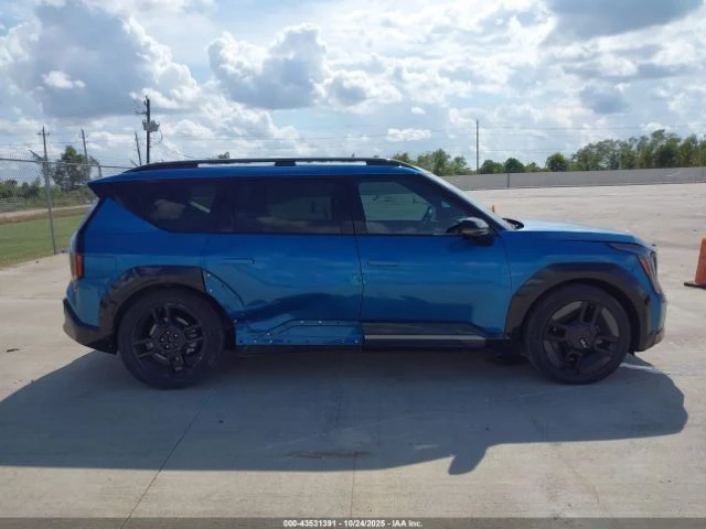 Kia EV9 GT-Line - изображение 7