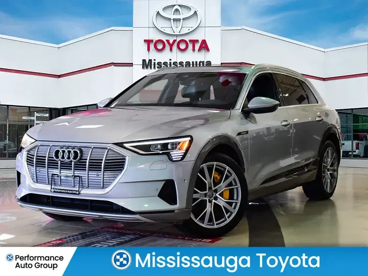 Audi E-Tron TECHNIK* QUATTRO* PANO* 360 CAM* ОБДУХ