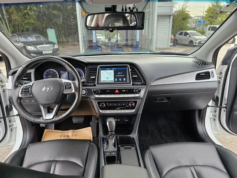 Hyundai Sonata 2.0 - САМО 30% АВАНС, снимка 12 - Автомобили и джипове - 55998012