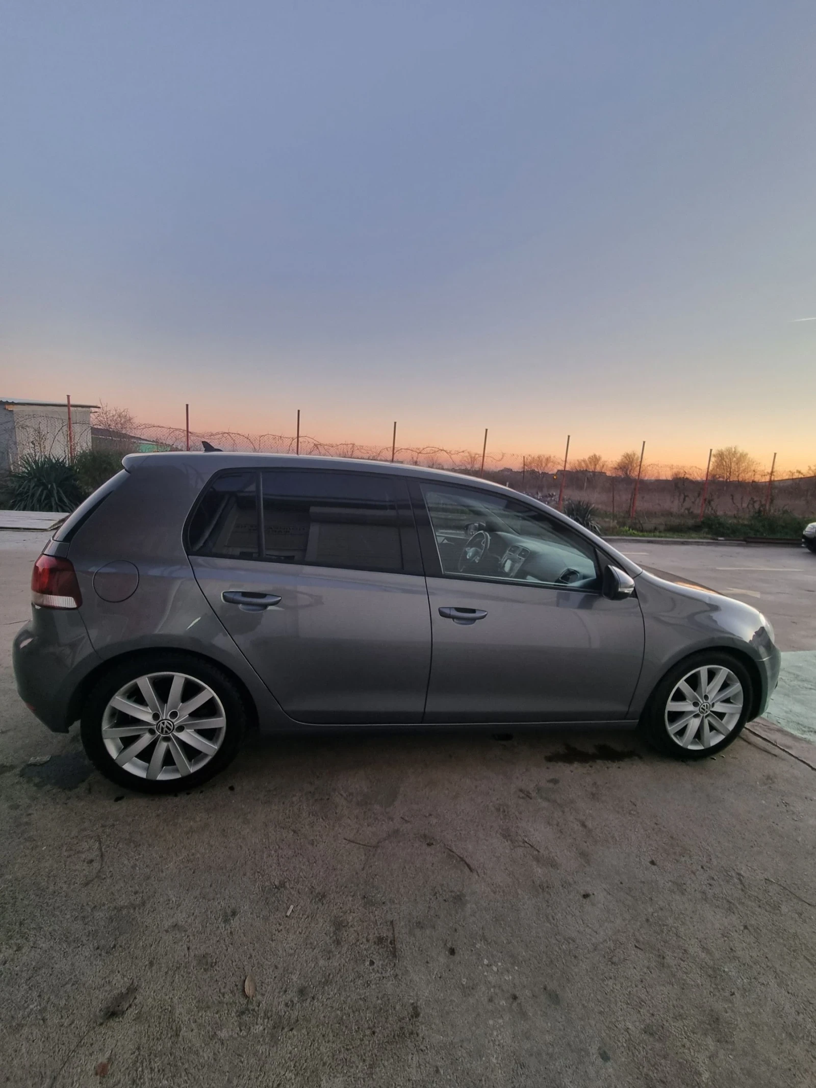 VW Golf 2.0tdi 140к.с Full-Highline 6 скорости - изображение 5