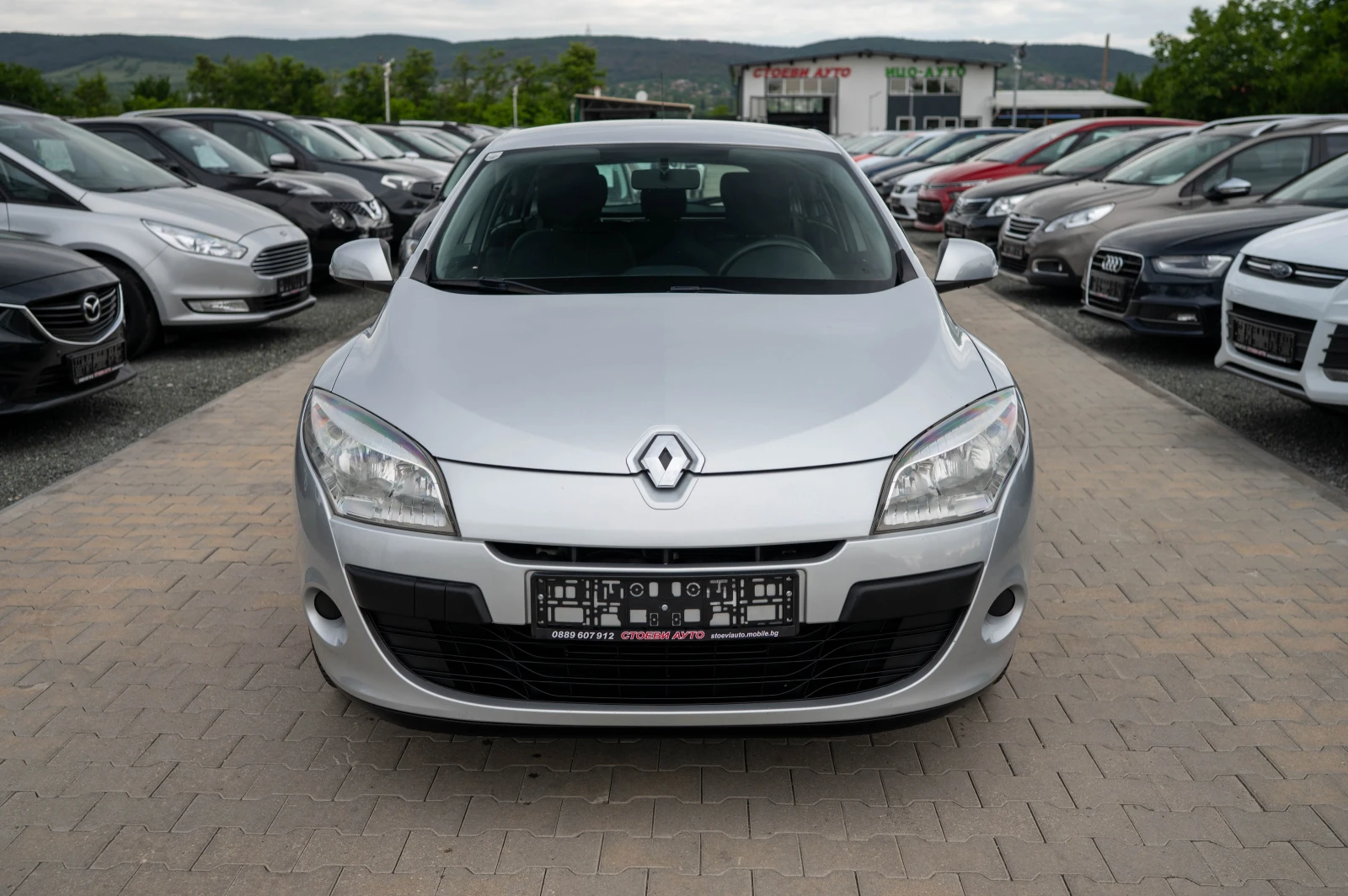 Renault Megane 1.6i* 101кс* бензин*  - изображение 4