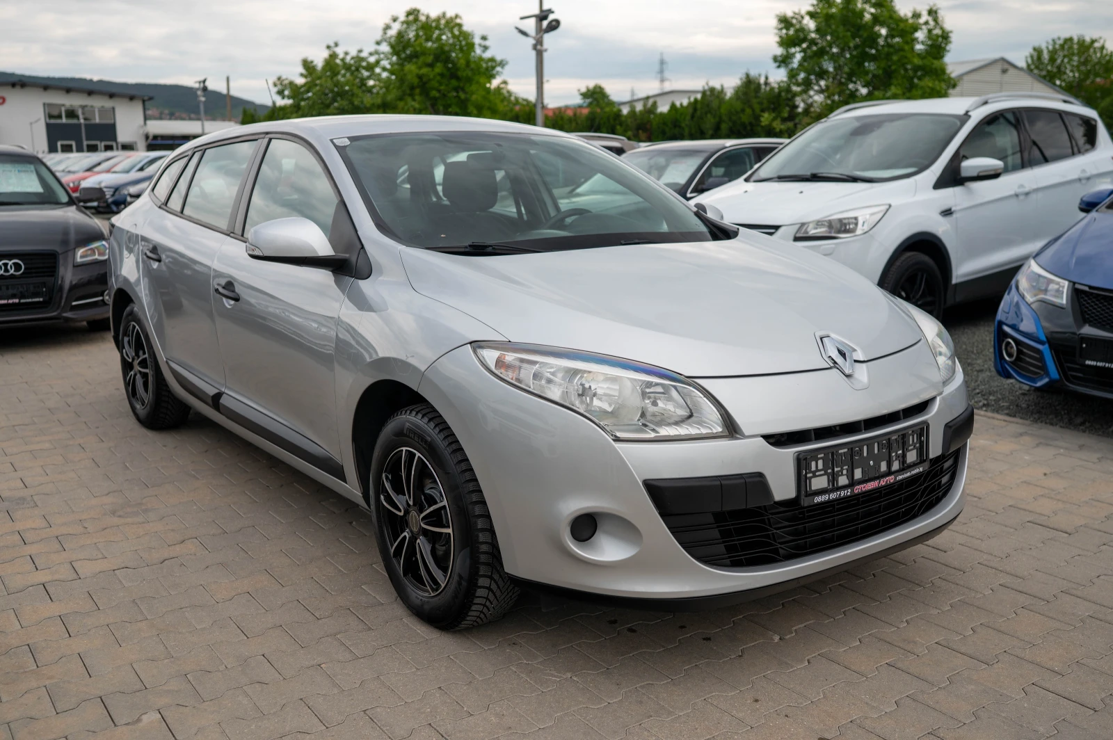 Renault Megane 1.6i* 101кс* бензин*  - изображение 5