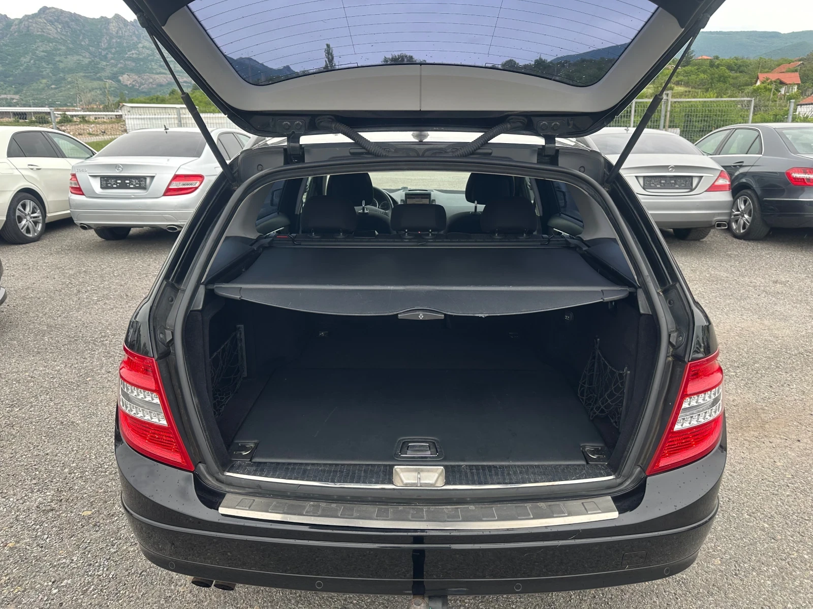 Mercedes-Benz C 200 2.2CDI* 136.* * HUD*  | Mobile.bg   16