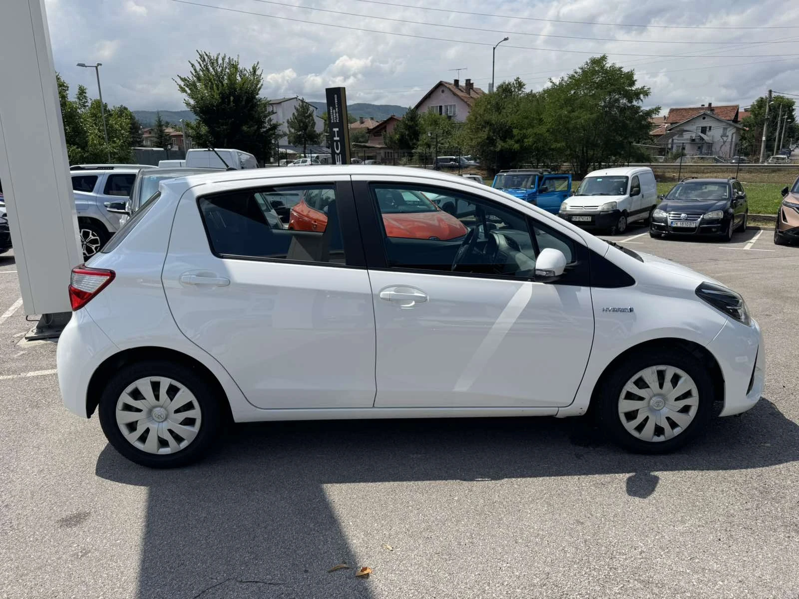 Toyota Yaris 1.5HYBRID - изображение 7
